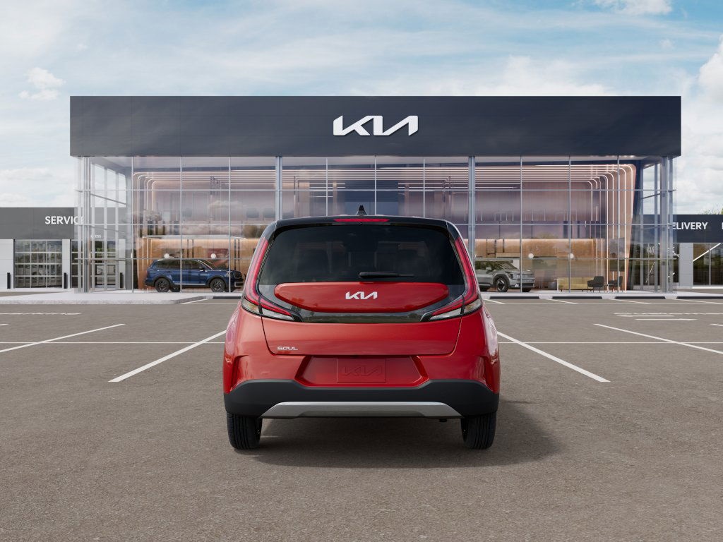2025 Kia Soul LX photo 4