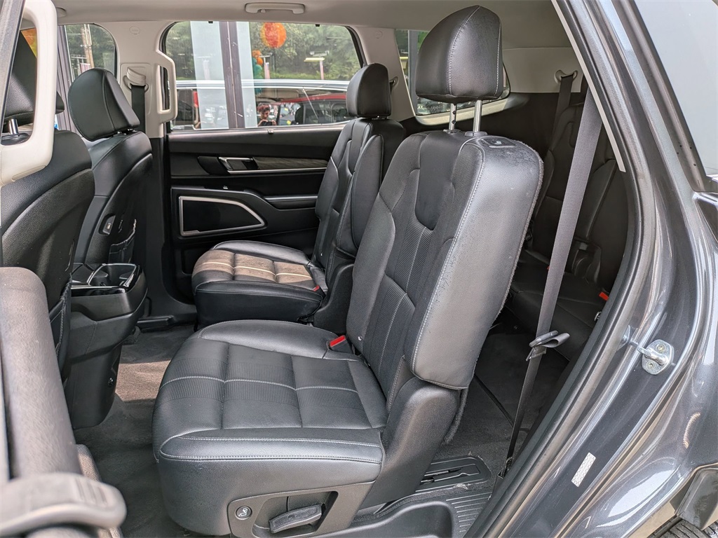 2022 Kia Telluride EX photo 21