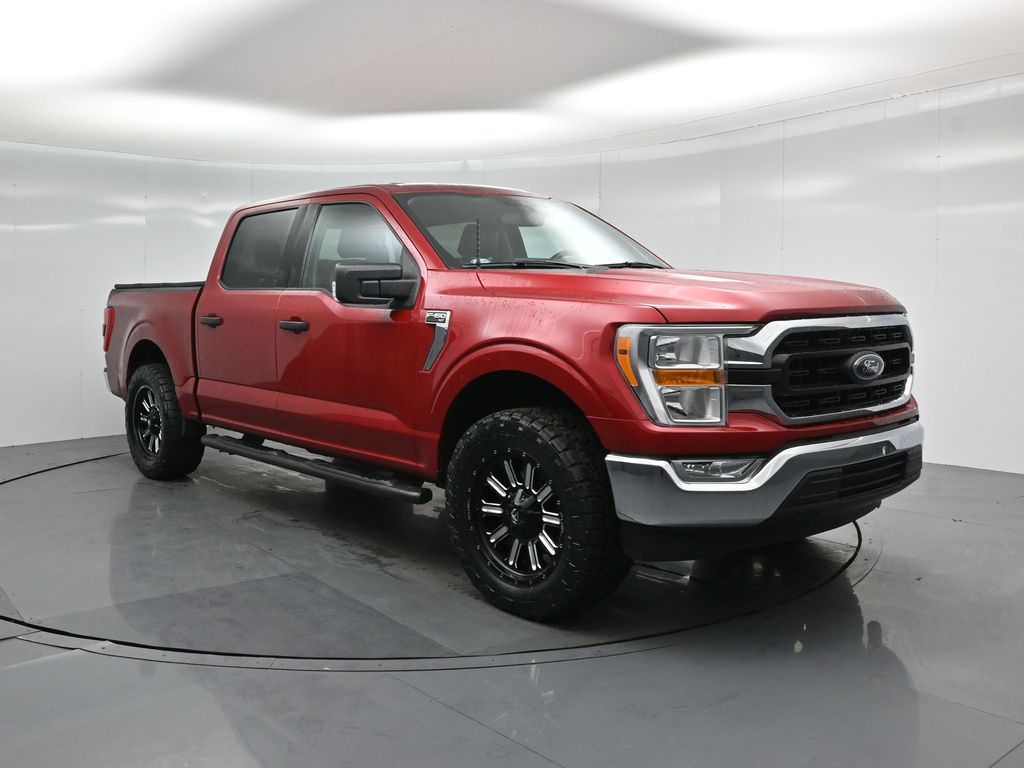 2021 Ford F-150 XLT's photo