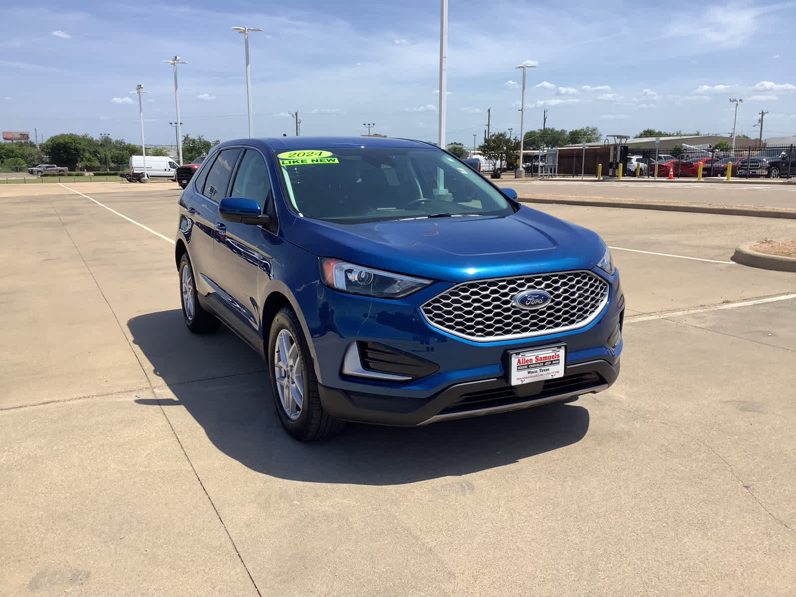 2024 Ford Edge SEL photo 3