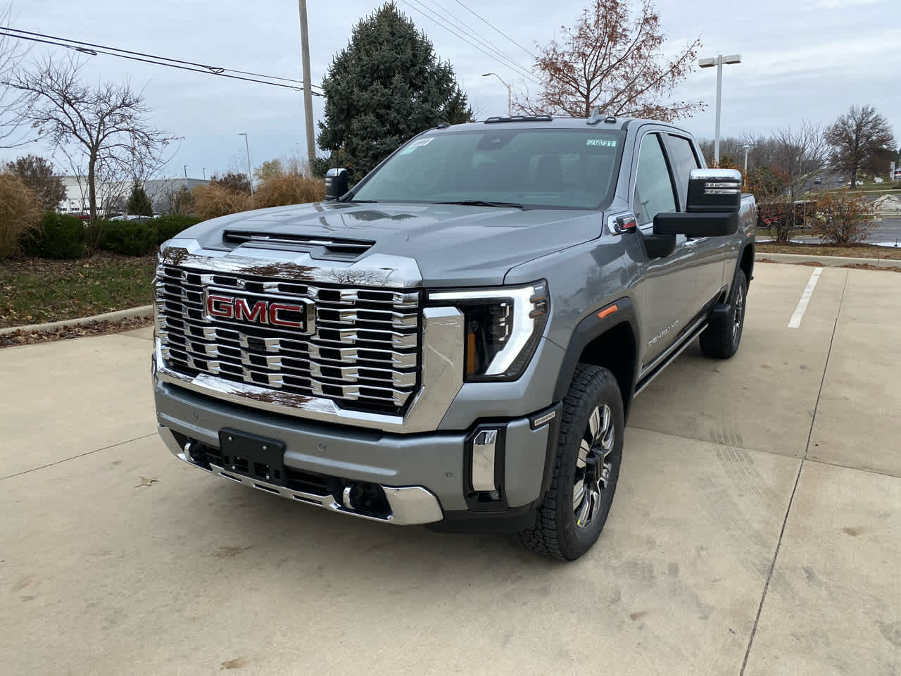 2026 Gmc Sierra 2500 HD Denali photo 2