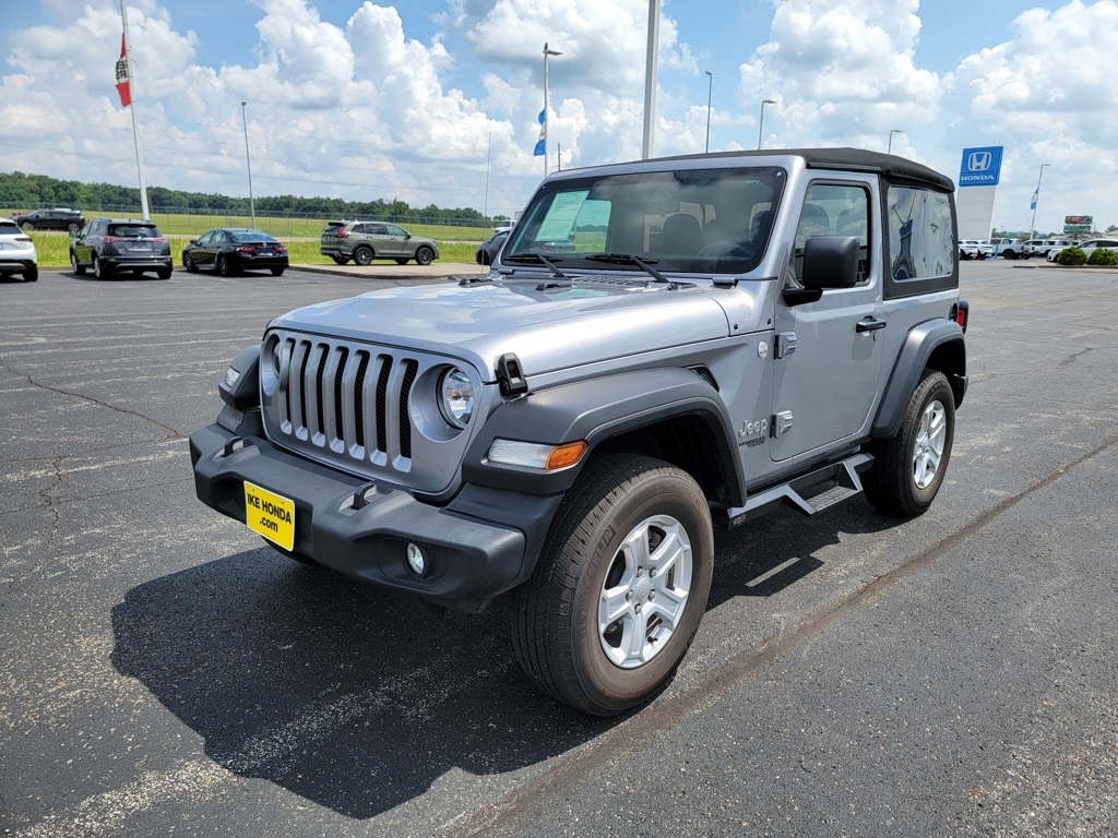 2021 Jeep Wrangler Sport S photo 3