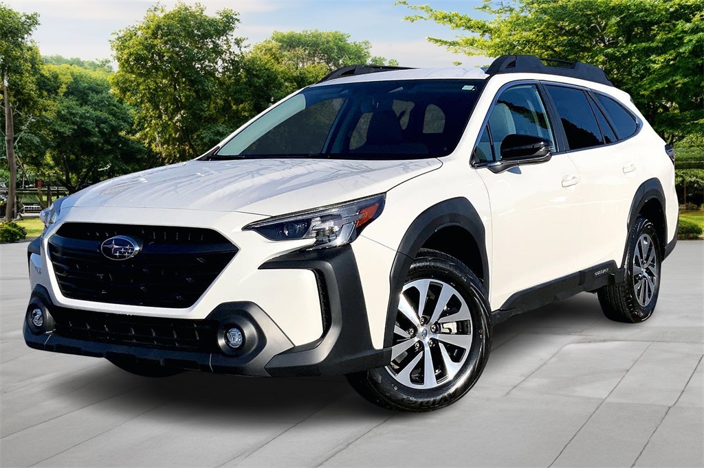 2024 Subaru Outback Premium's photo