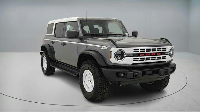 2025 Ford Bronco 4-Door Heritage Editon's photo