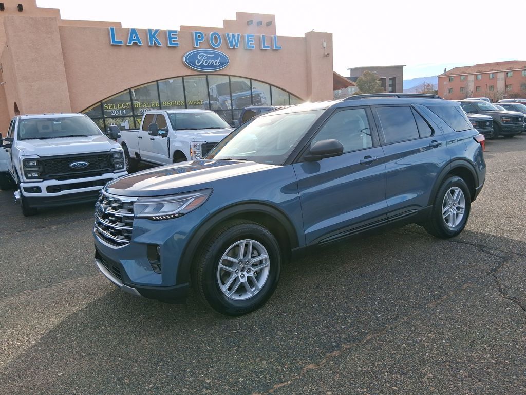 2026 Ford Explorer Active's photo