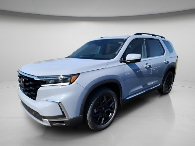 2025 Honda Pilot Touring photo 2