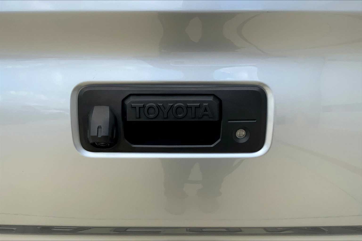 2023 Toyota Tacoma TRD Sport photo 9