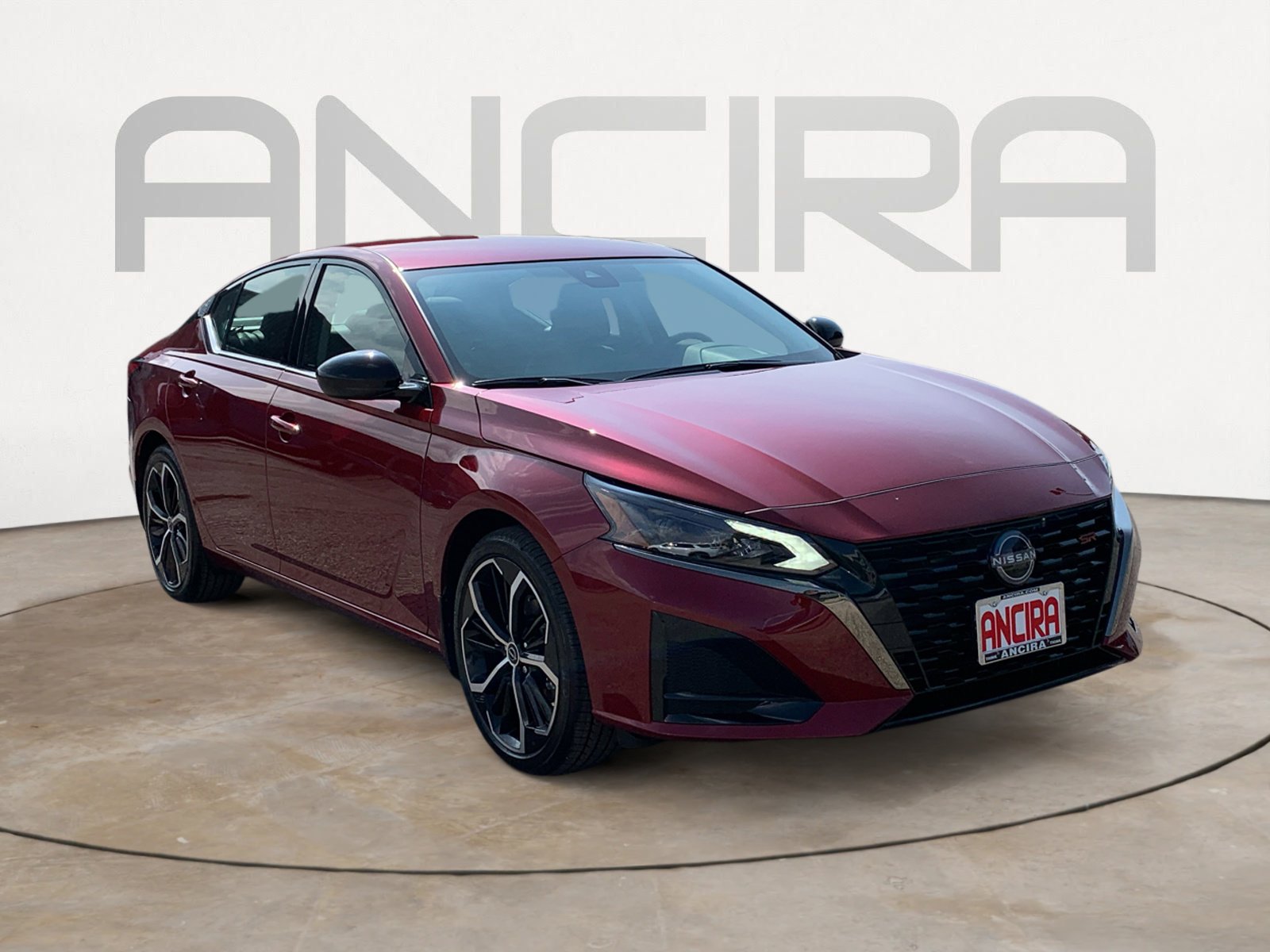 2025 Nissan Altima SR photo 3