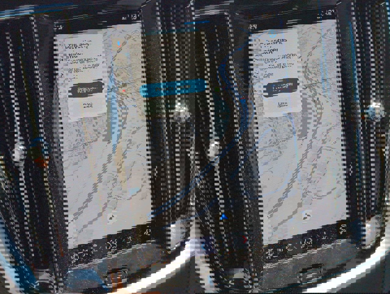 2025 Volvo S60 Core photo 21