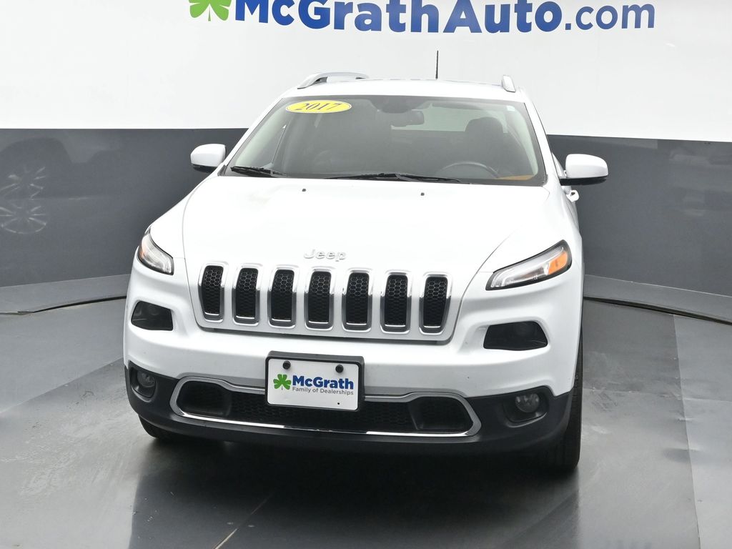 2017 Jeep Cherokee Limited photo 3