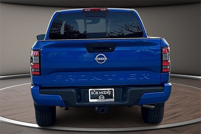 2025 Nissan Frontier SV photo 4