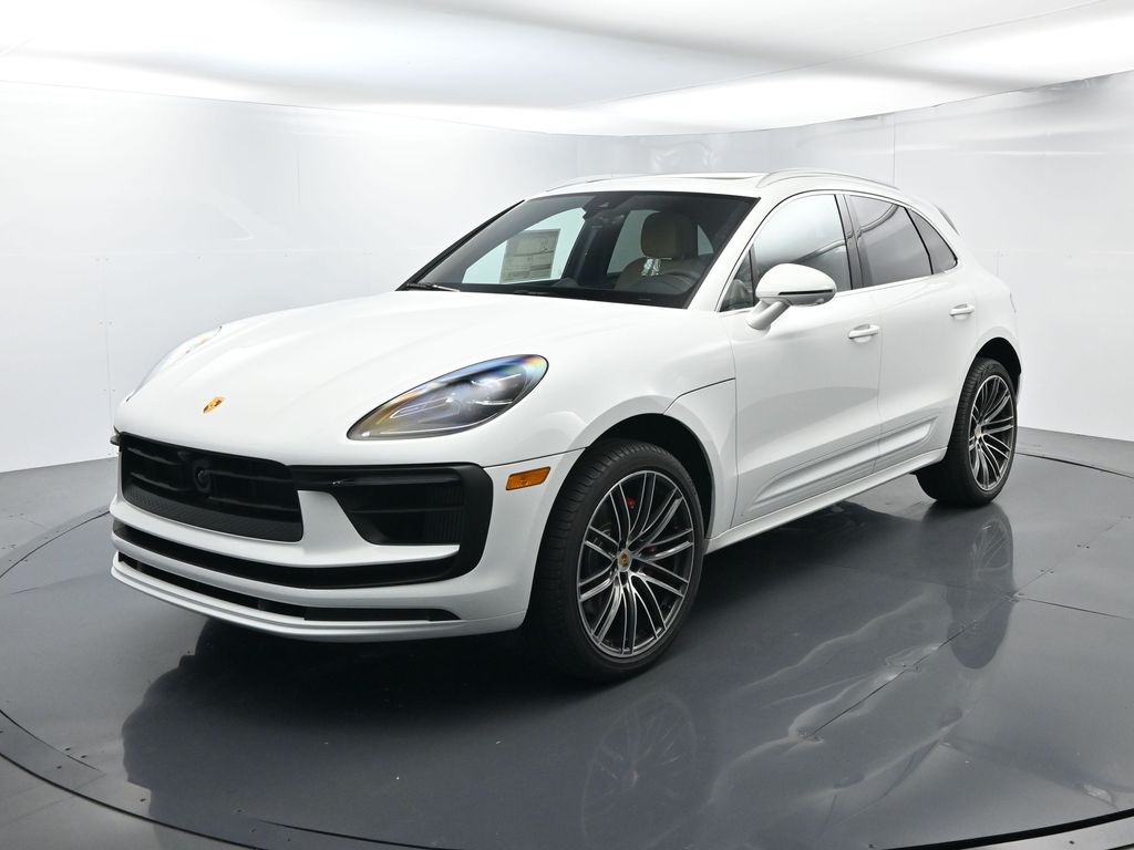 2026 Porsche Macan S photo 23
