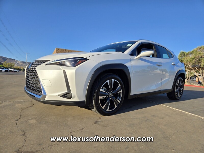 2025 Lexus UX photo 2