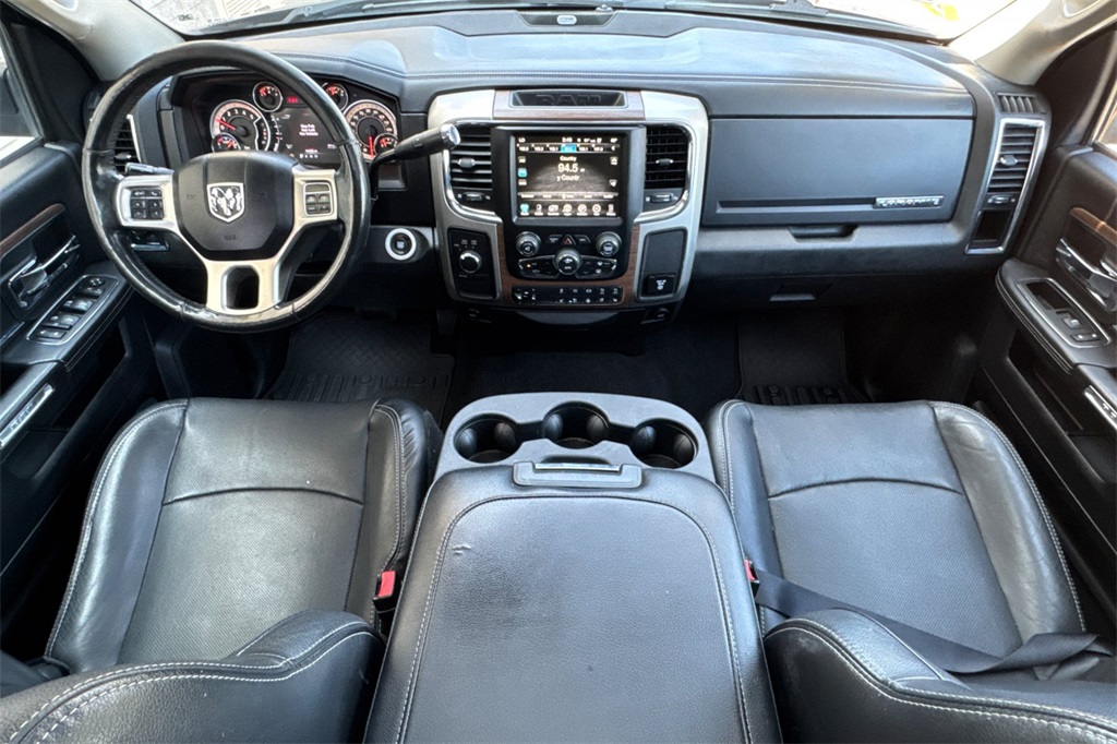 2017 Ram 3500 Laramie photo 13