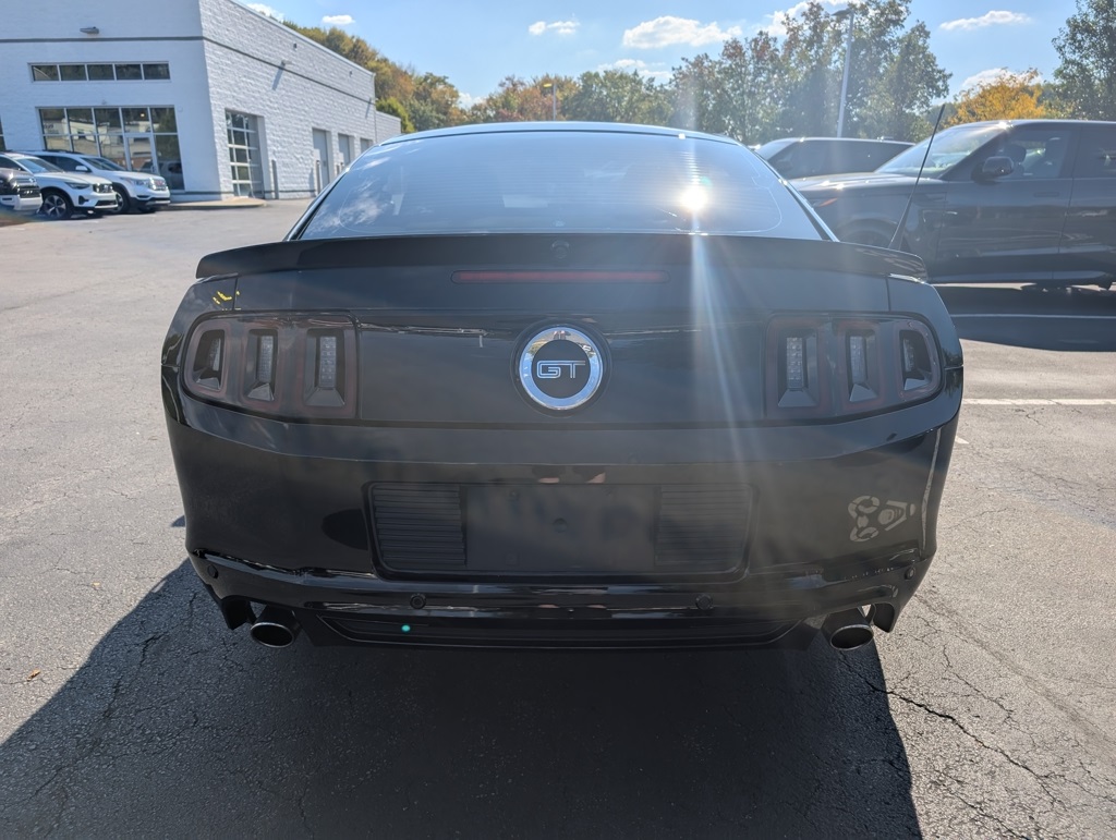 2013 Ford Mustang GT Premium photo 5