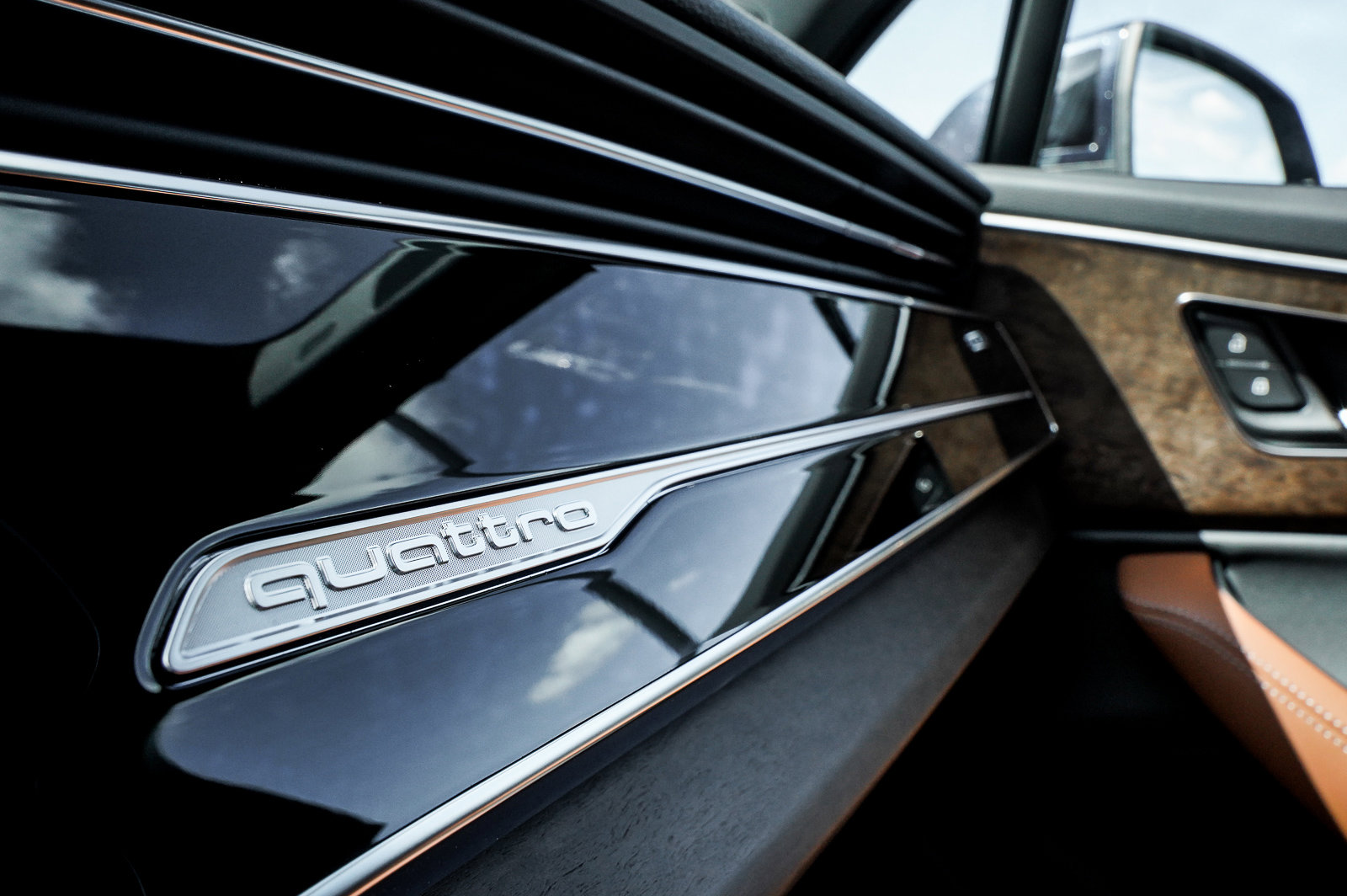 2025 Audi Q7 55 Premium Plus photo 16