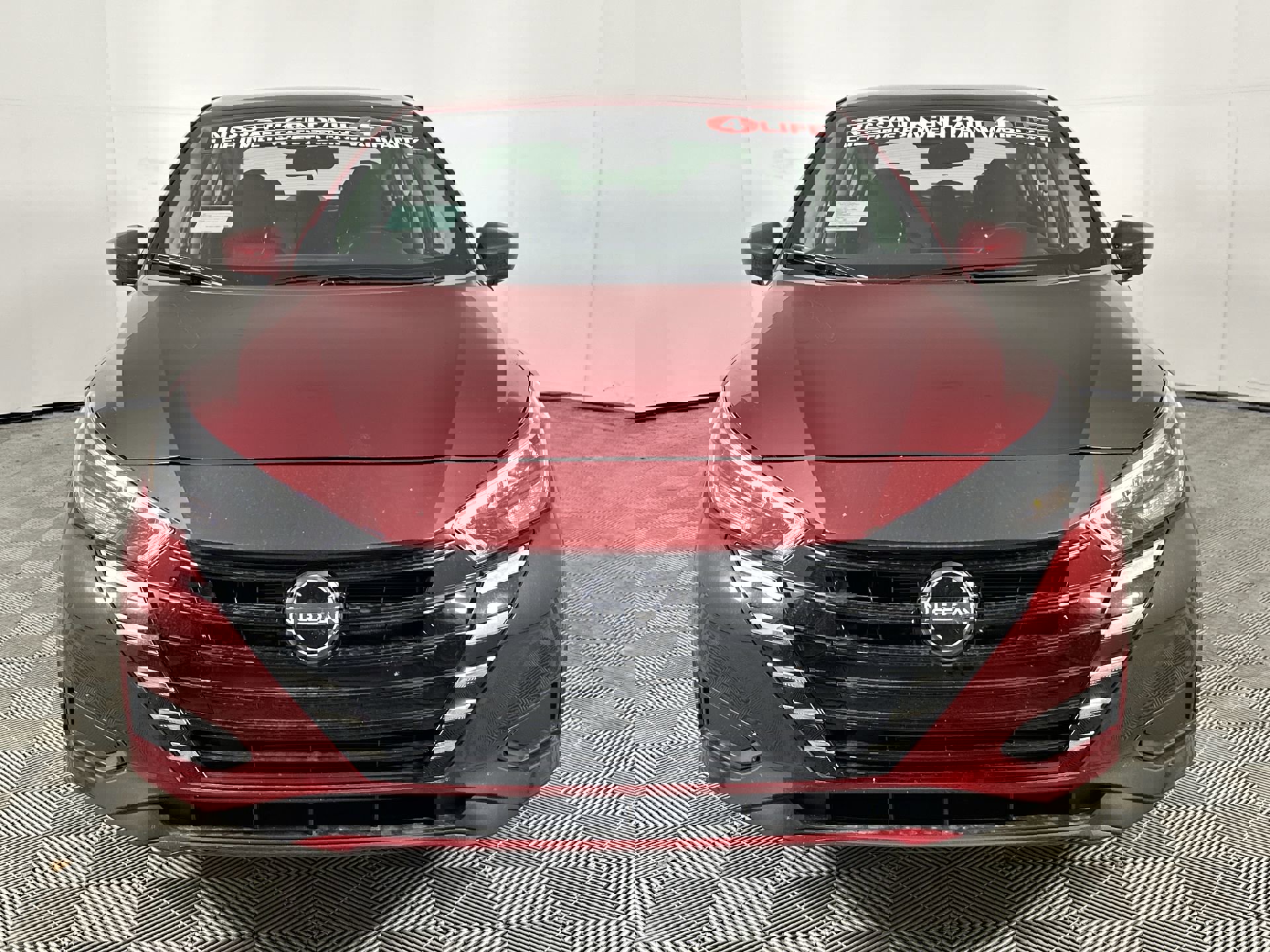 2025 Nissan Versa SV photo 3