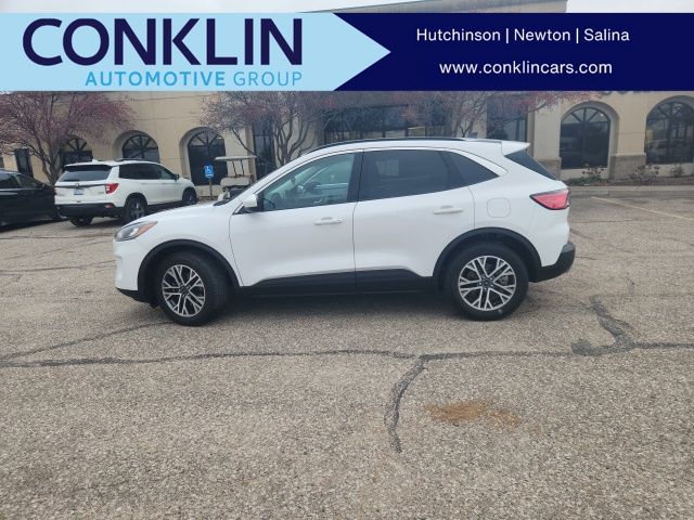 2021 Ford Escape SEL's photo