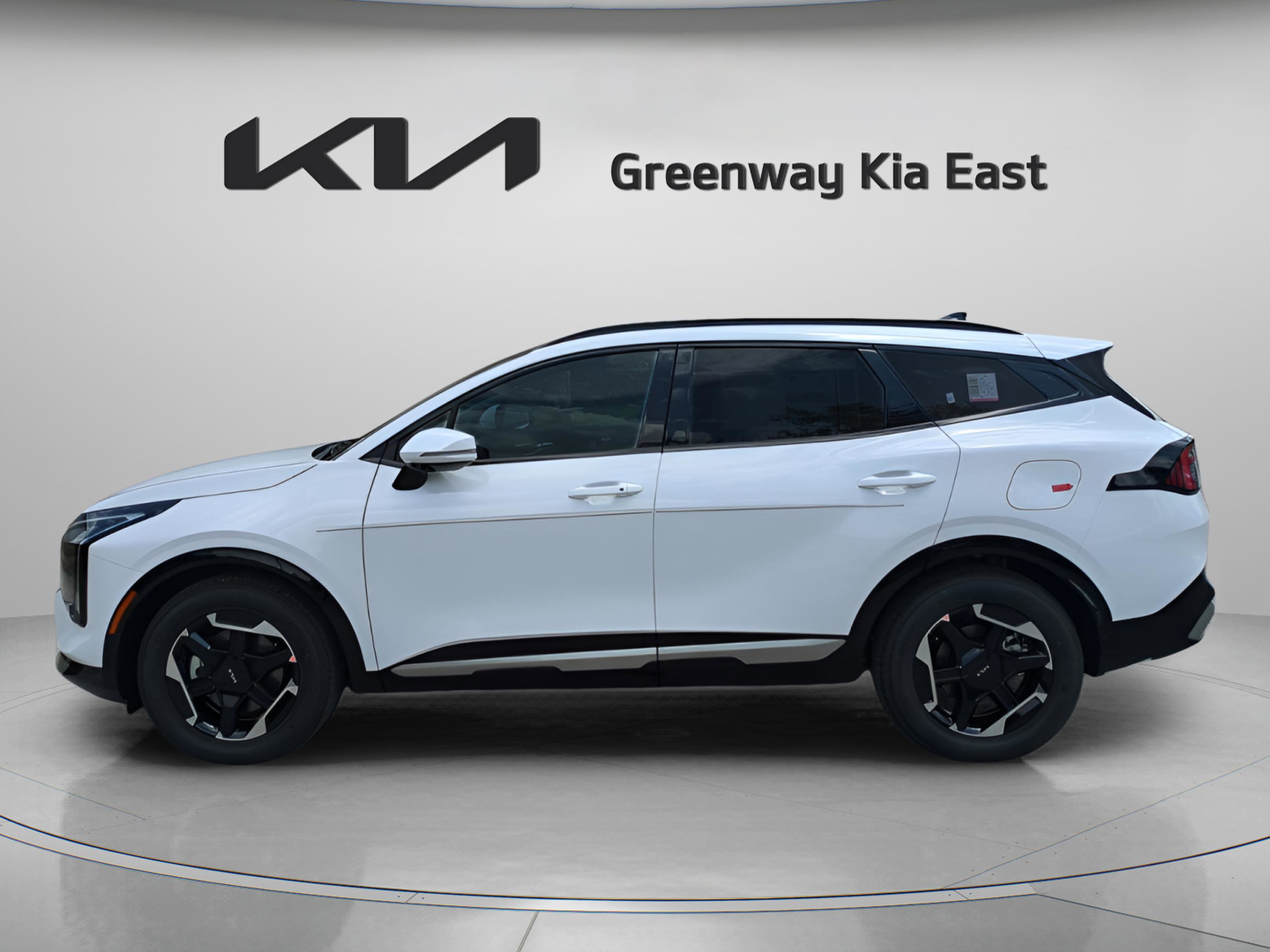 2026 Kia Sportage SX photo 4