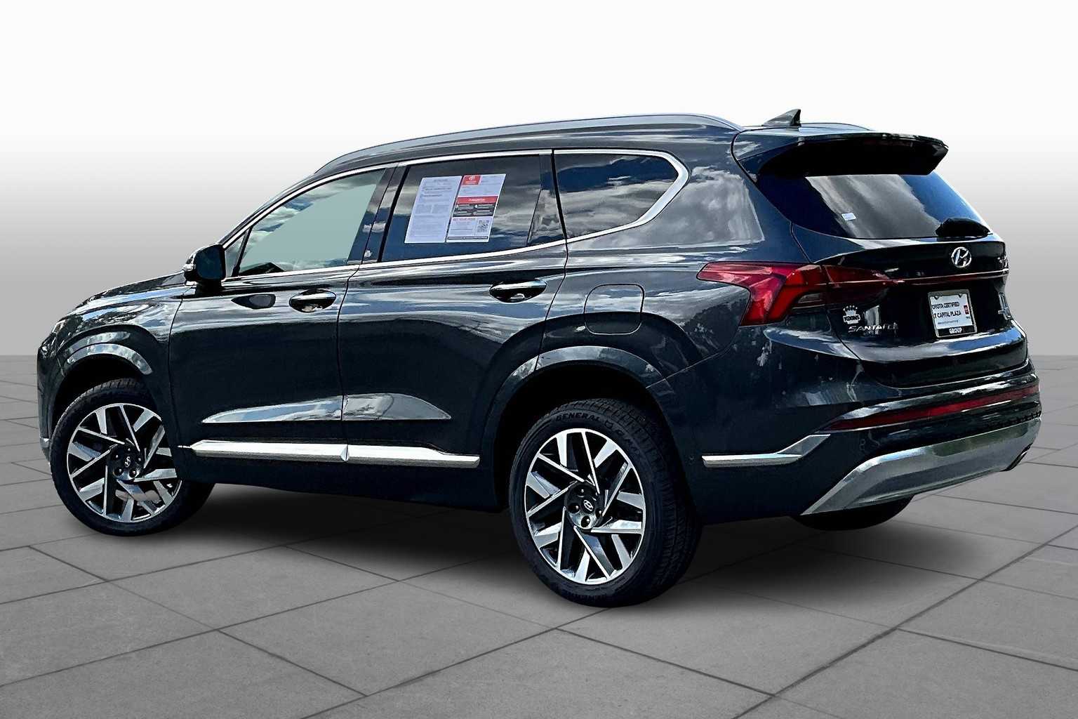 2022 Hyundai Santa Fe Calligraphy photo 11