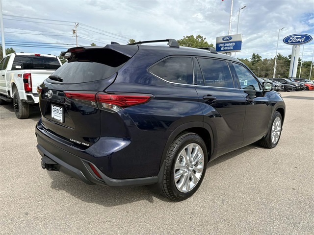 2020 Toyota Highlander Limited photo 3