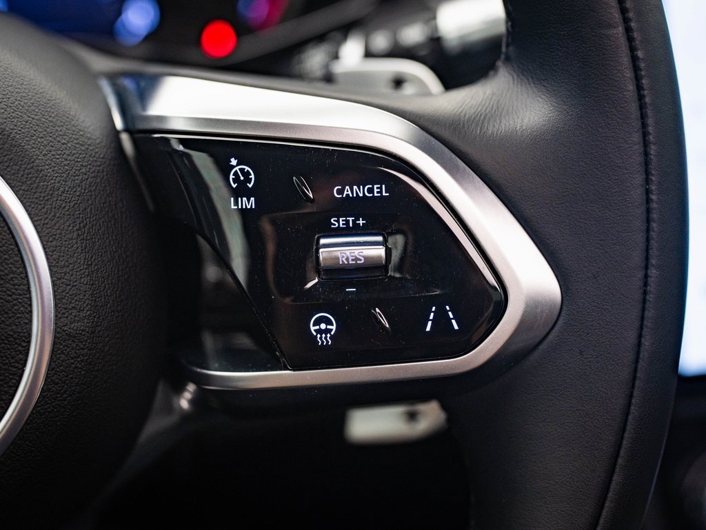 2022 Jaguar F-PACE P250 S photo 25