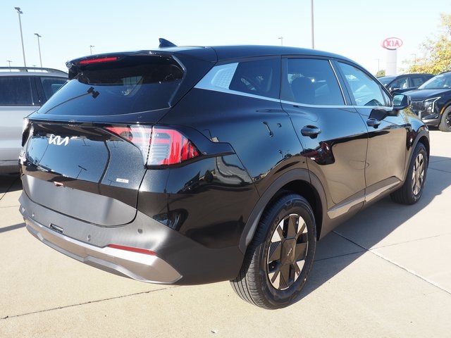 2026 Kia Sportage Hybrid LX photo 3