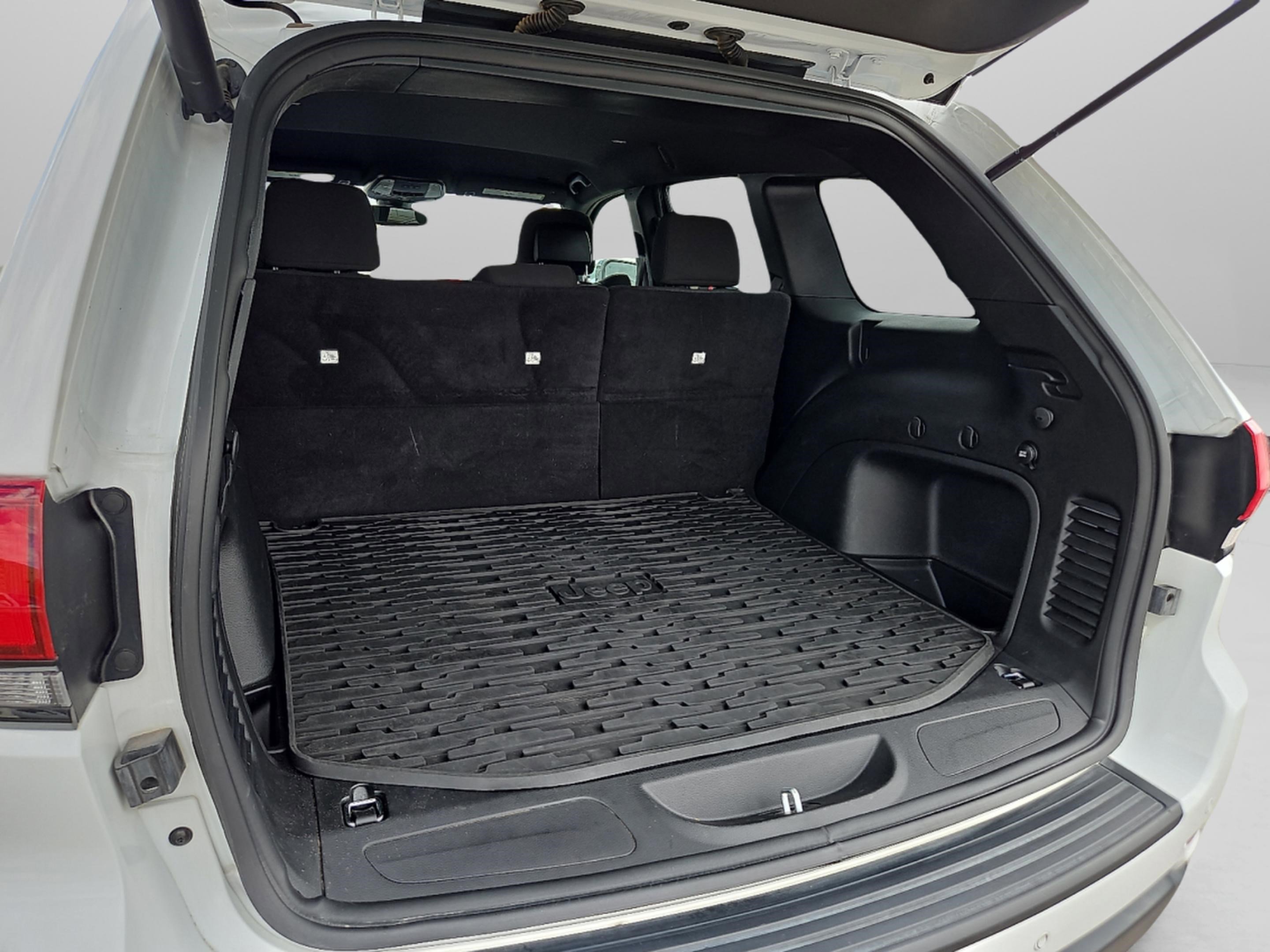 2021 Jeep Grand Cherokee Freedom photo 17