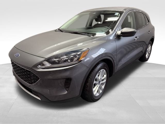 2022 Ford Escape SE's photo