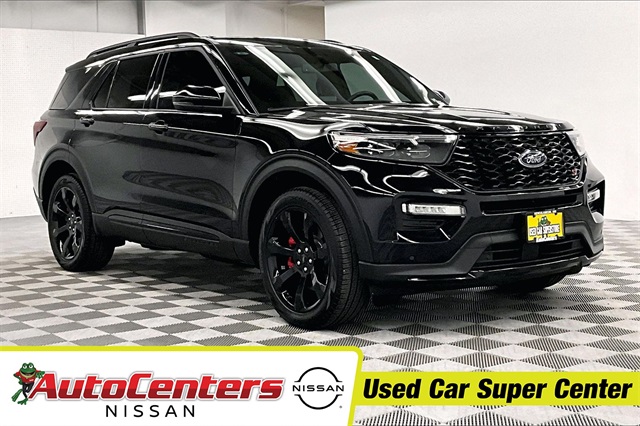 2023 Ford Explorer ST's photo