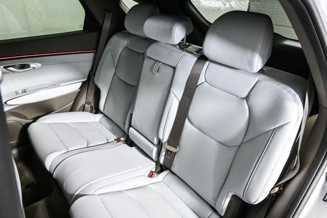 2026 Genesis GV70 2.5T Advanced photo 12