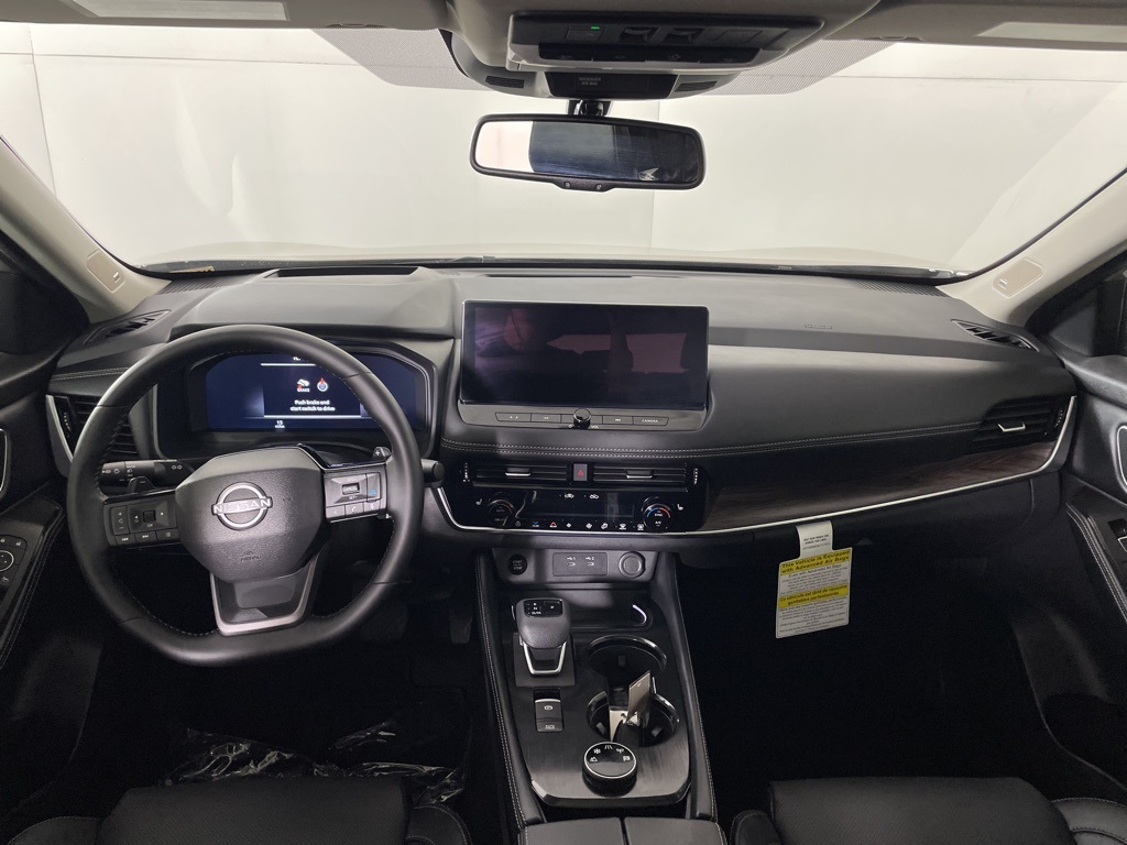 2026 Nissan Rogue Platinum photo 33