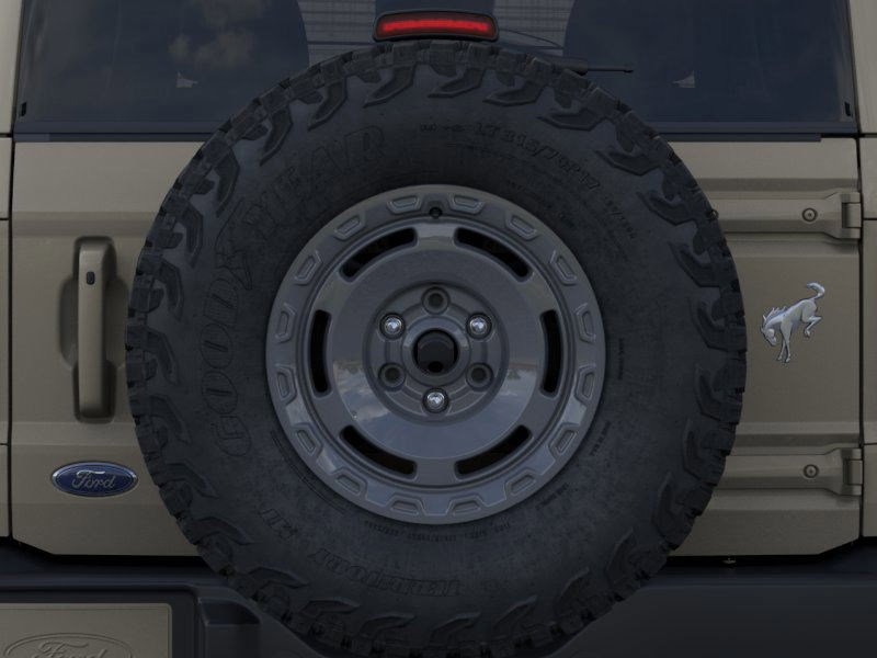2025 Ford Bronco Outer Banks photo 21