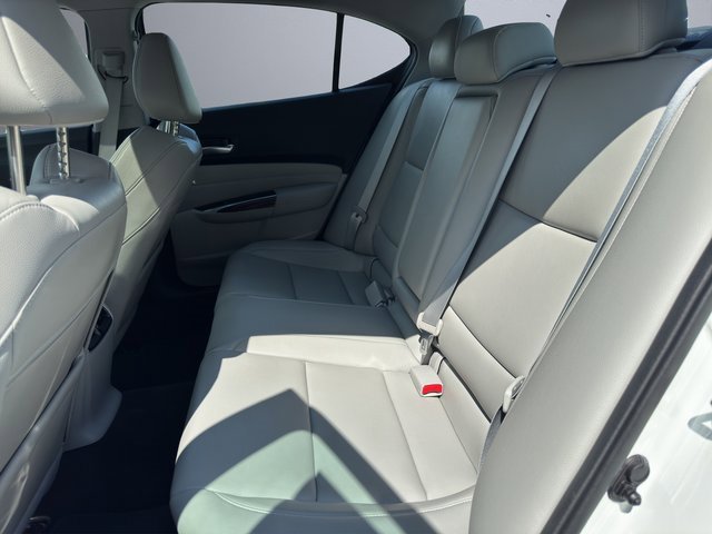 2017 Acura TLX 2.4L Base photo 24