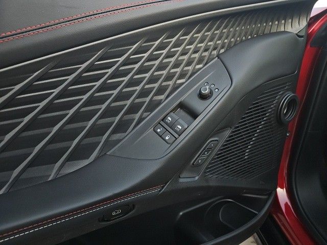 2024 Dodge Charger R/T photo 12