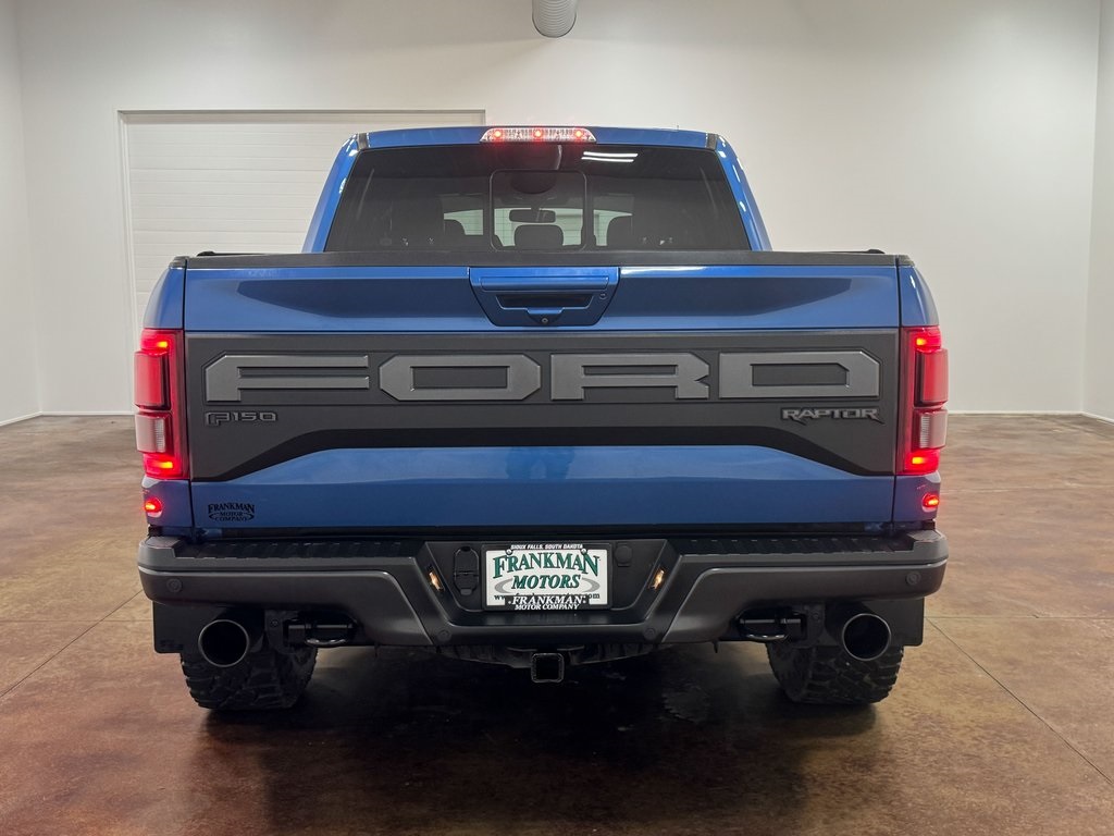 2020 Ford F-150 Raptor photo 22