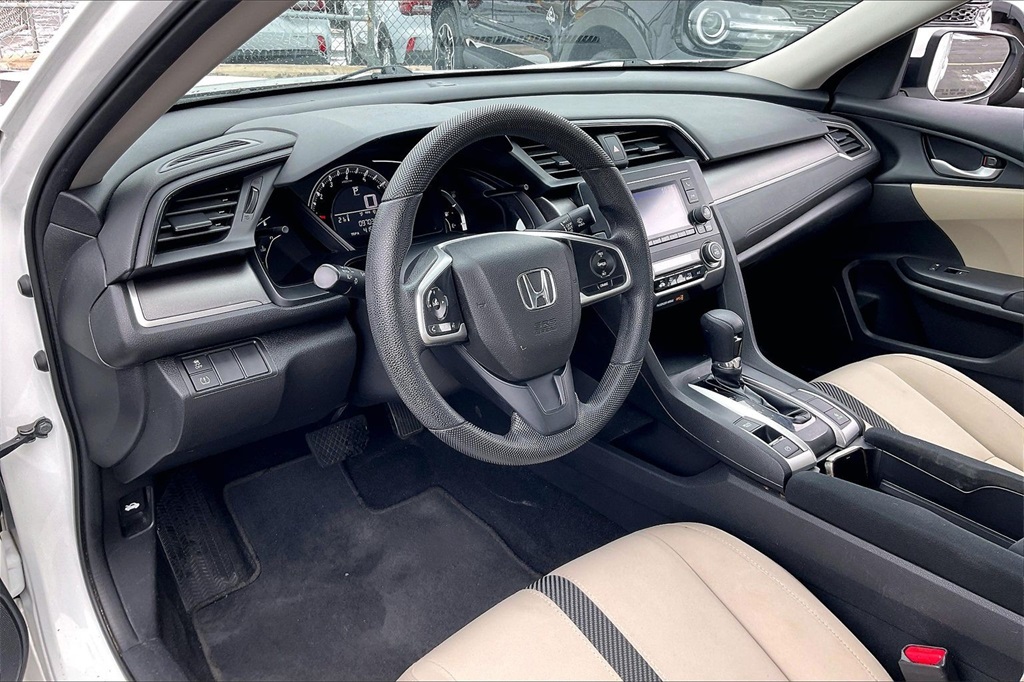 2017 HONDA CIVIC - Image 11