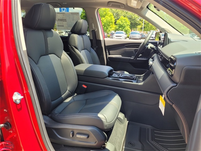 2025 Honda Pilot Touring photo 6