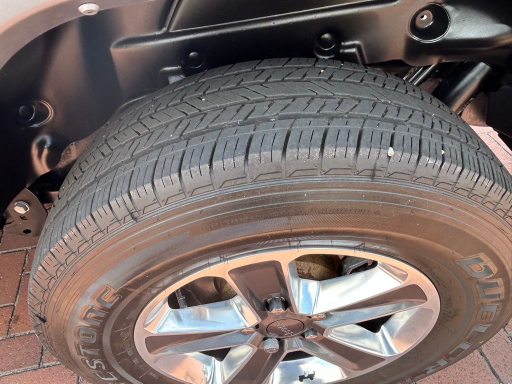 2021 Jeep Wrangler Unlimited Sahara photo 31