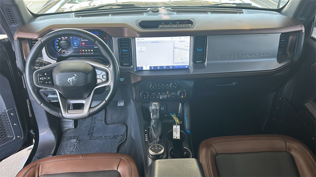 2022 Ford Bronco Outer Banks photo 7