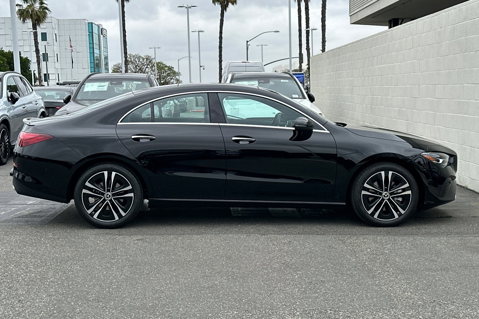 2025 Mercedes Benz CLA 250 photo 3