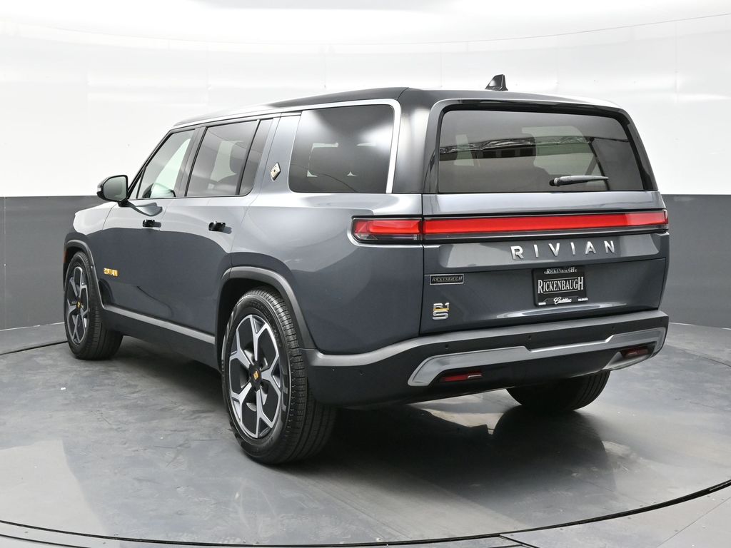 2023 Rivian R1S Adventure photo 4