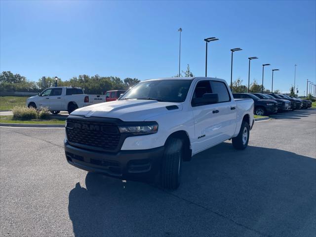 2025 Ram 1500 Tradesman photo 3