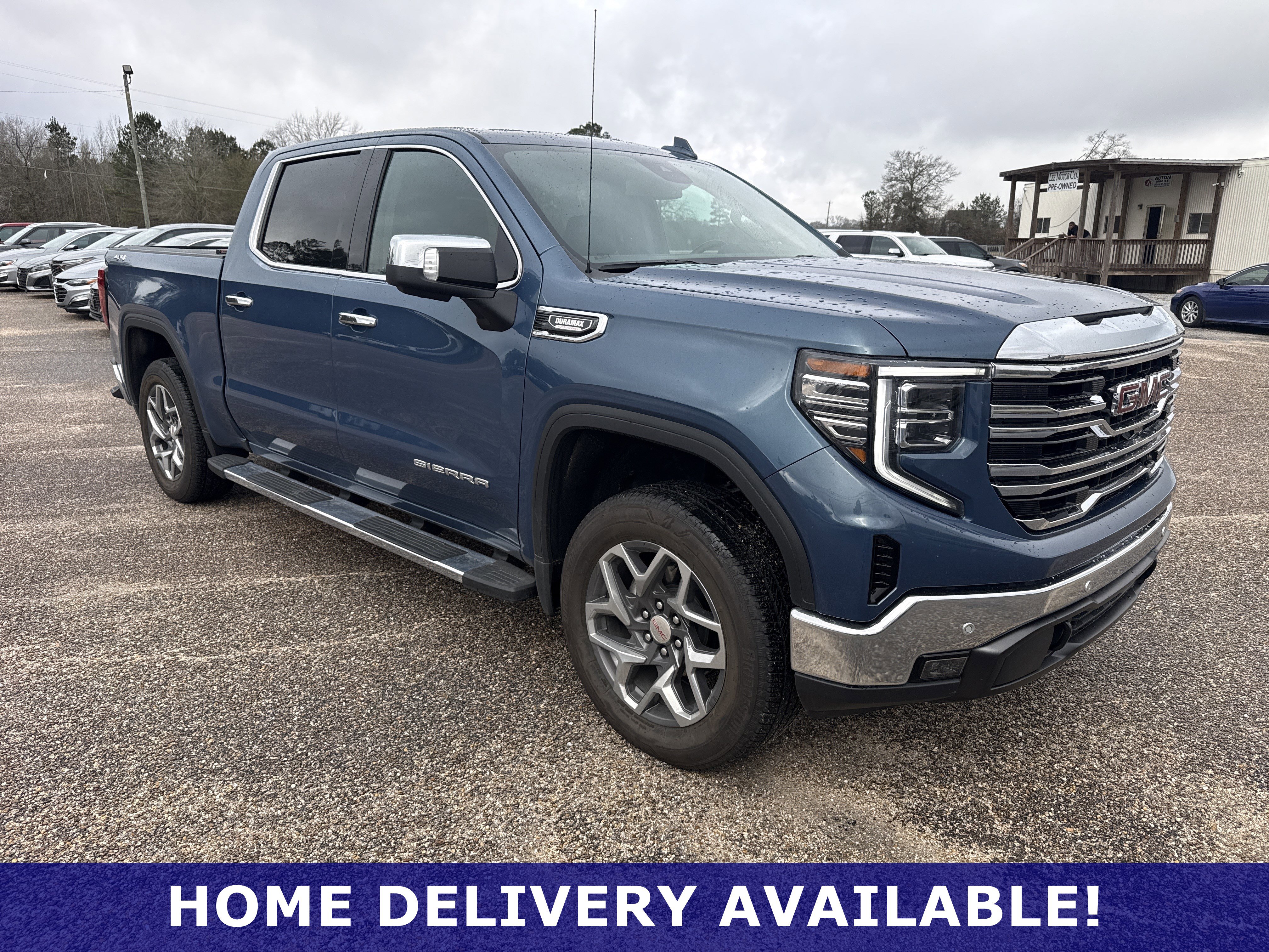 2024 GMC Sierra 1500 SLT's photo