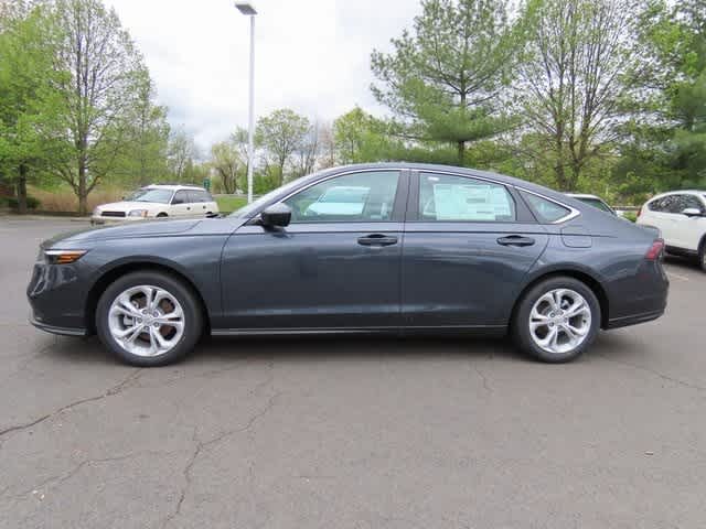 2025 Honda Accord LX photo 3