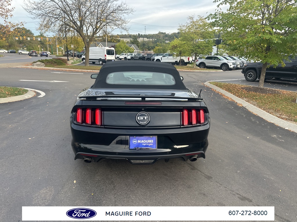 2016 Ford Mustang GT Premium California Special photo 6