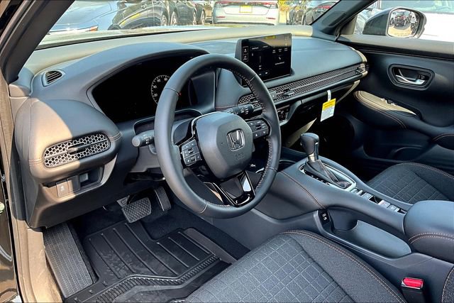 2026 Honda HR-V Sport photo 4