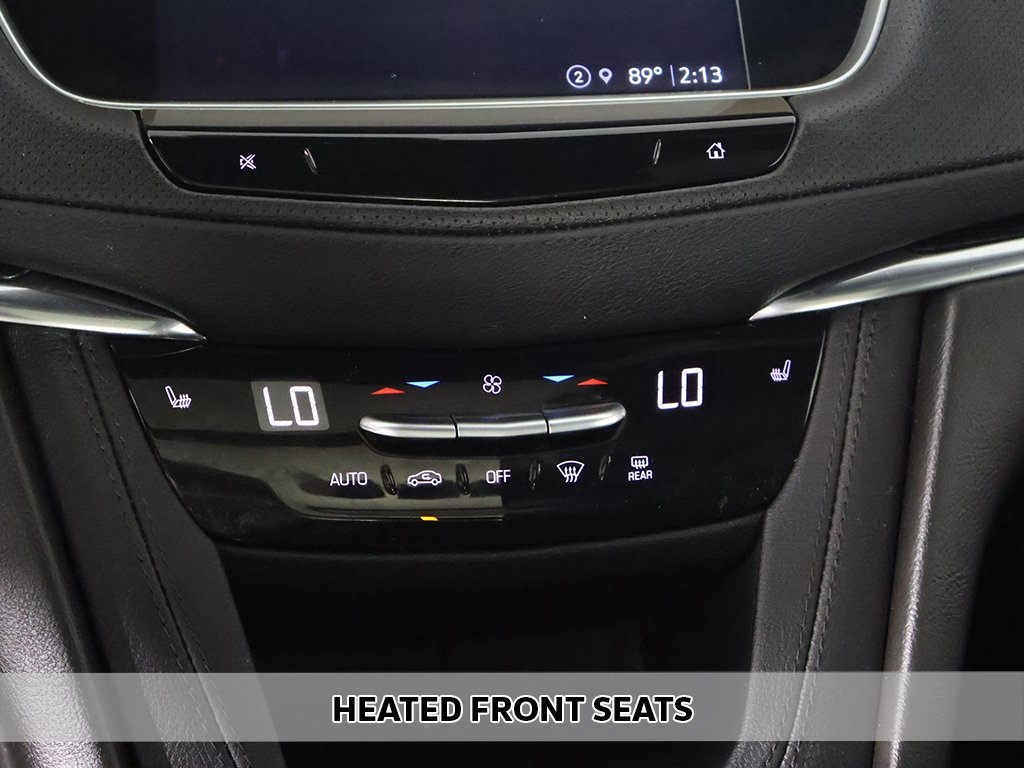 2022 Cadillac XT5 Premium Luxury photo 3
