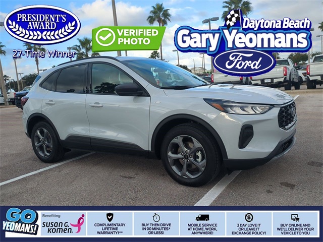 2026 Ford Escape ST-Line's photo