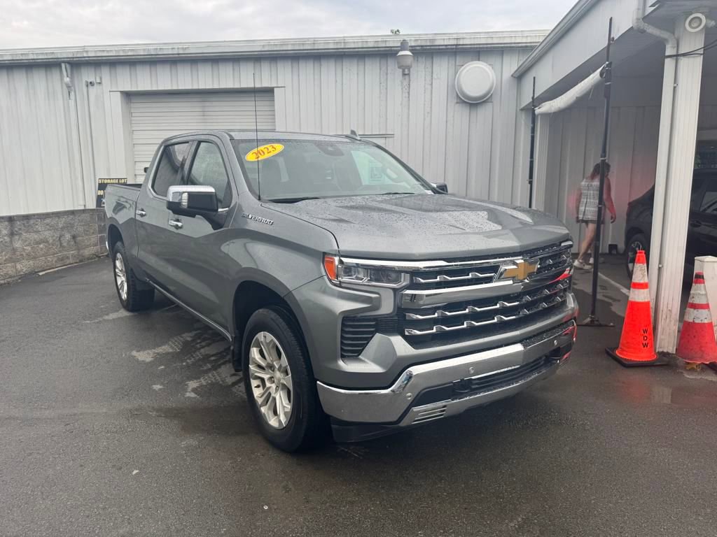 2023 Chevrolet Silverado 1500 LTZ photo 7